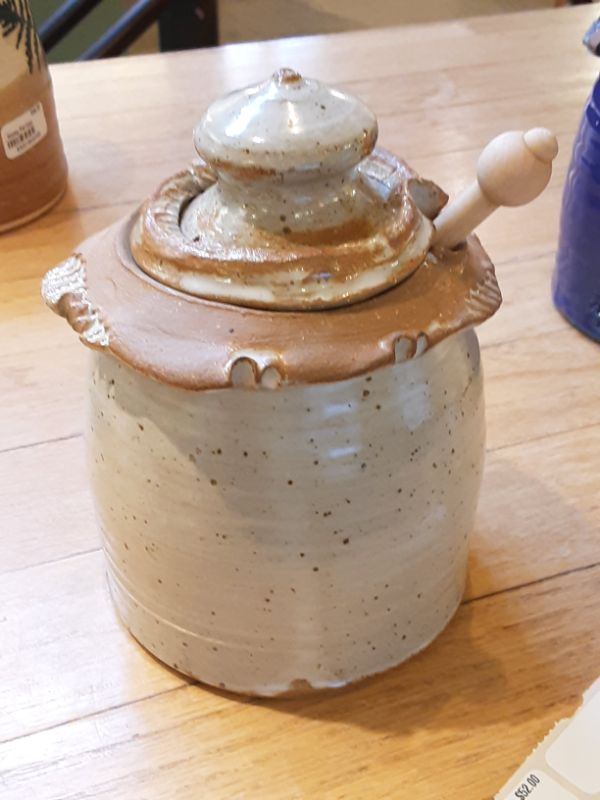 Honey Pot White