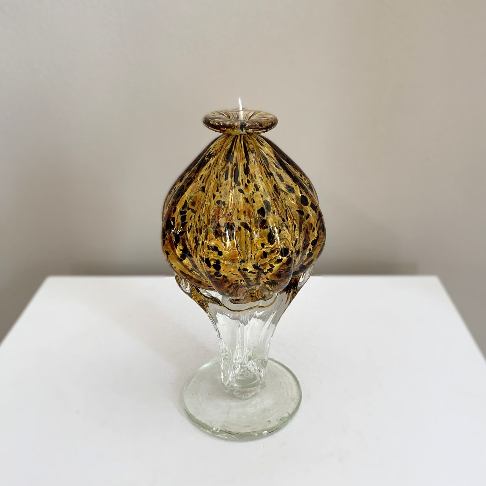 Callahan Mountain Oil Lamp in Amber/Black