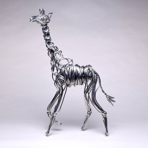 Drawn Metal Large Wire Giraffe, Silver