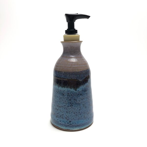 Salvaterra Pottery Soap/Lotion Pump Sky