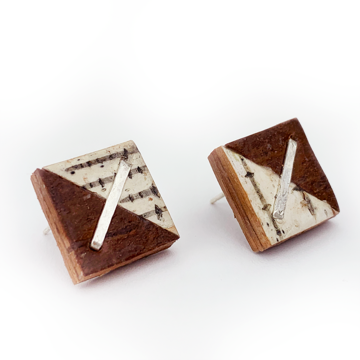 Tessoro Birch Bark Nordic Post Earrings