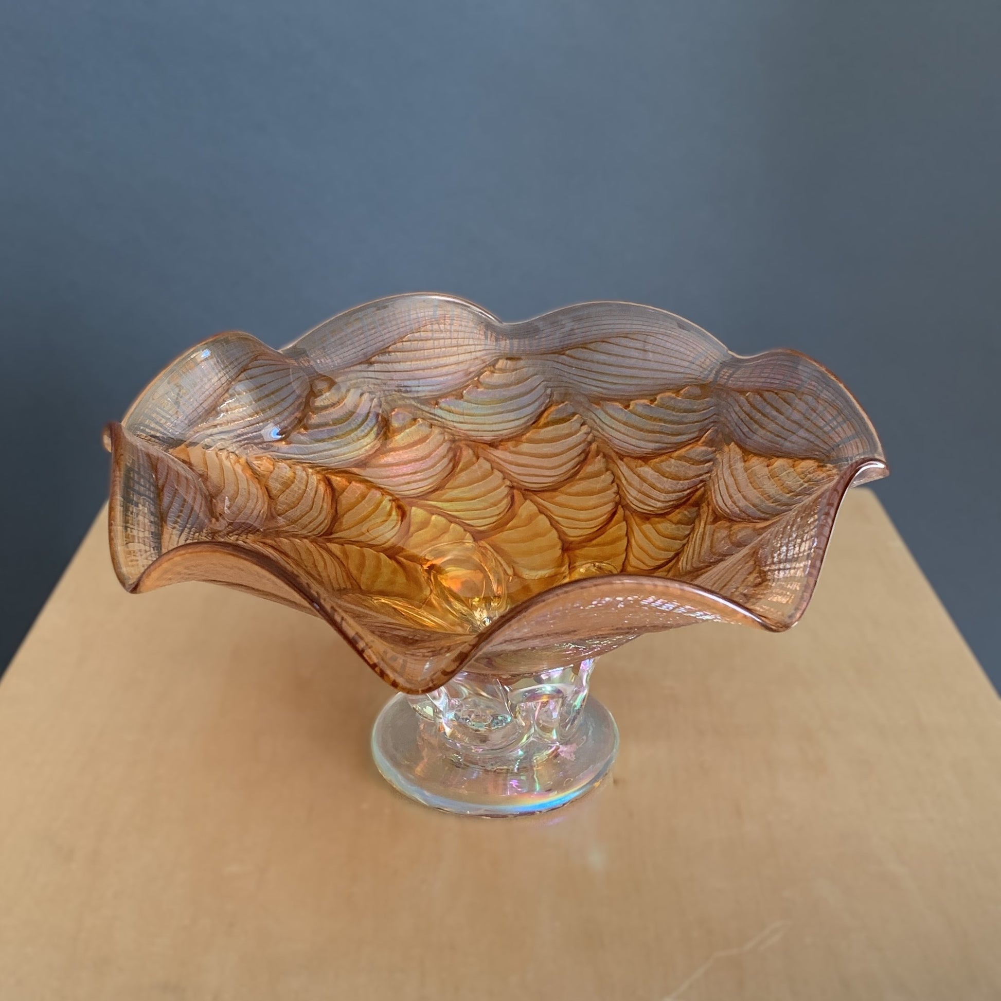 Callahan Mountain Pedestal Bowl, Salmon / Quilled