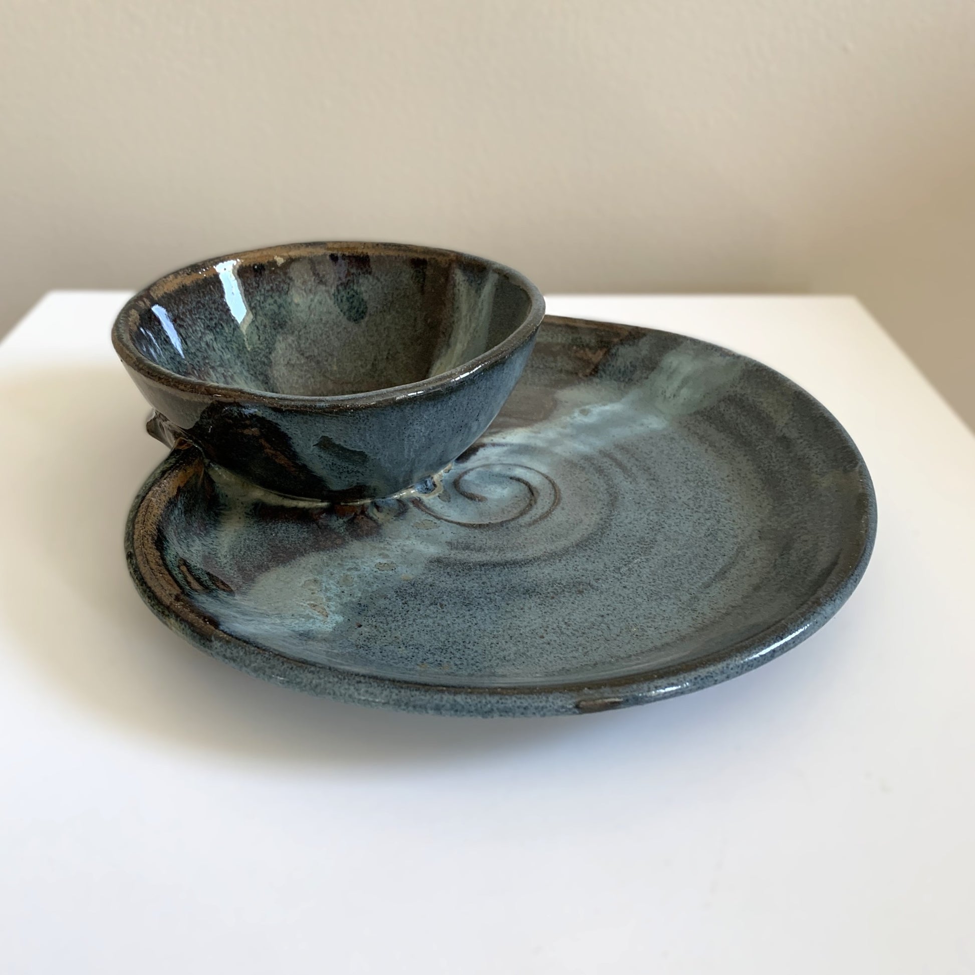 Salvaterra Pottery Soup & Sandwich Bowl Waterfall