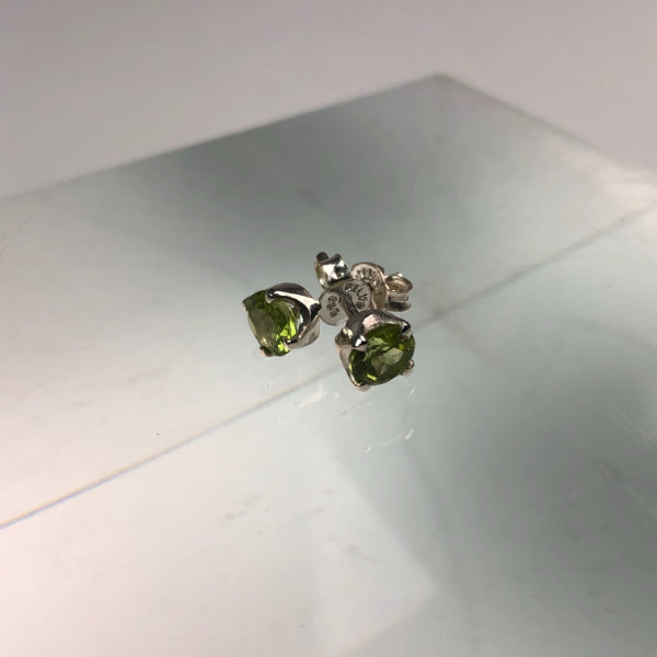 Julie Simon Peridot "Open" Studs
