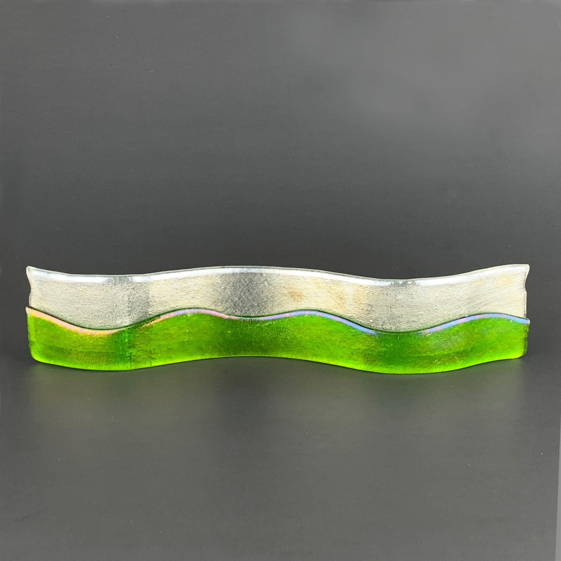 Chris Pauls Glass Wavy Frame Picture Holder Medium Emerald